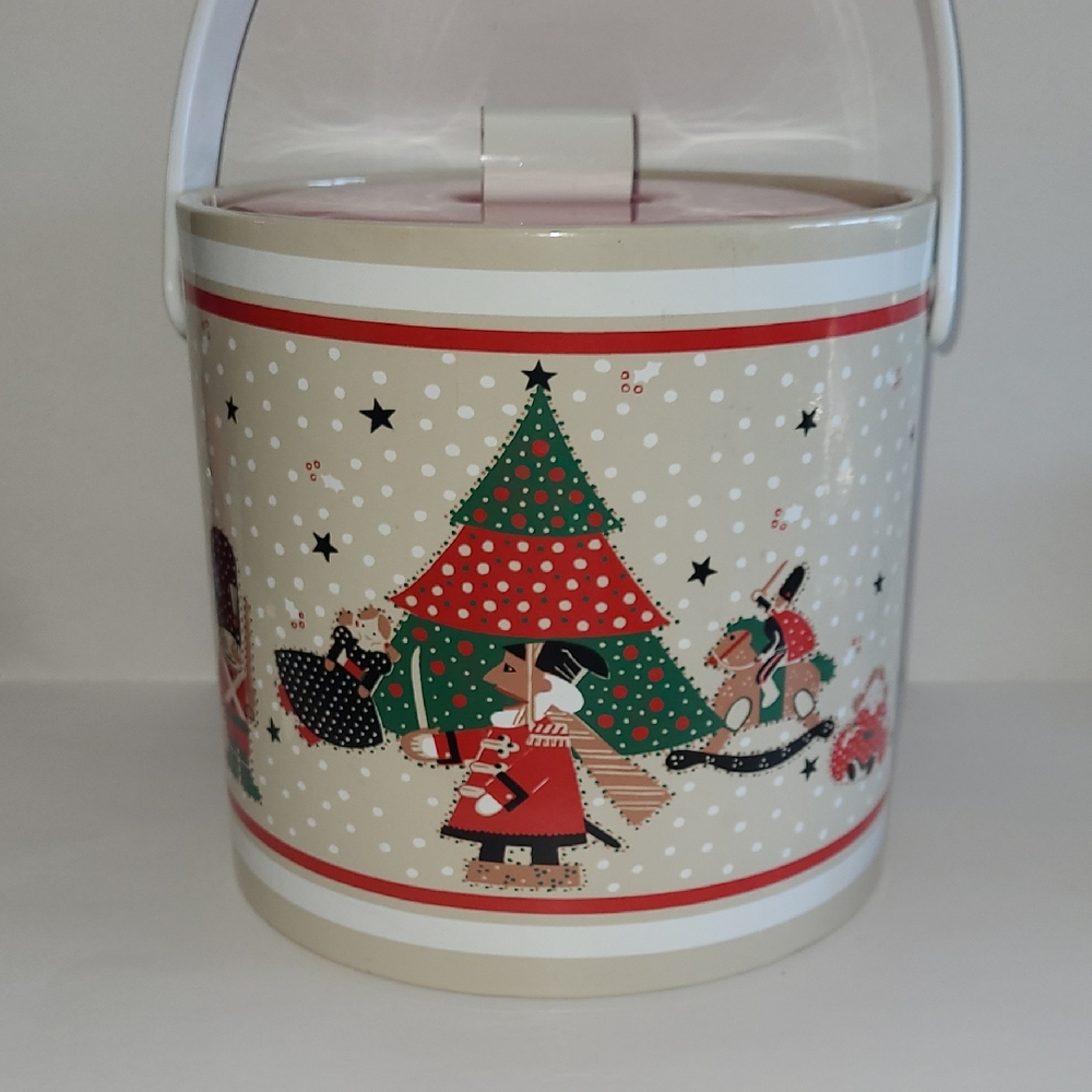 Vintage Epoch Christmas Ice Bucket